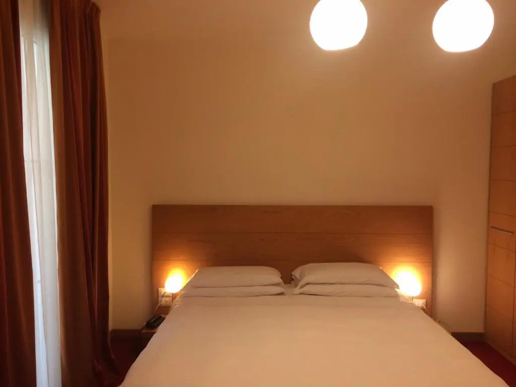 Classic Double room (full double bed)