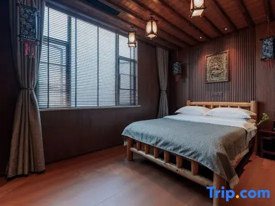 Triple Suite