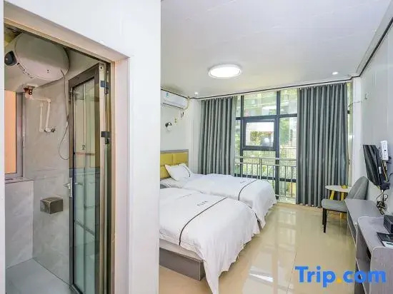 Deluxe Double room (twin beds)