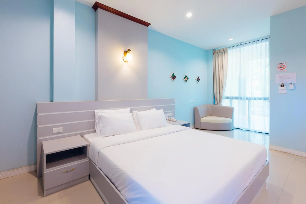The Room at Maesai — 5