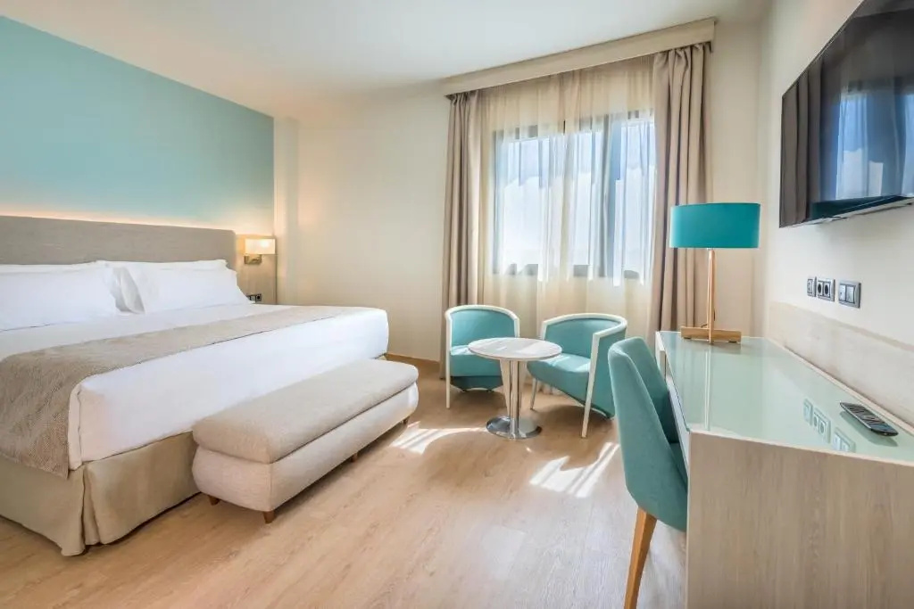 Occidental Sevilla Viapol - Chambres