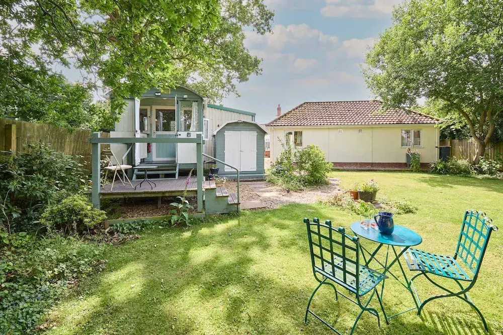 Host Stay Shepherd s Hut