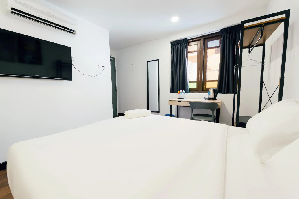 Bedroom