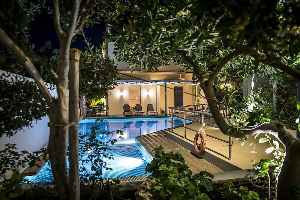 Hotel photo 18