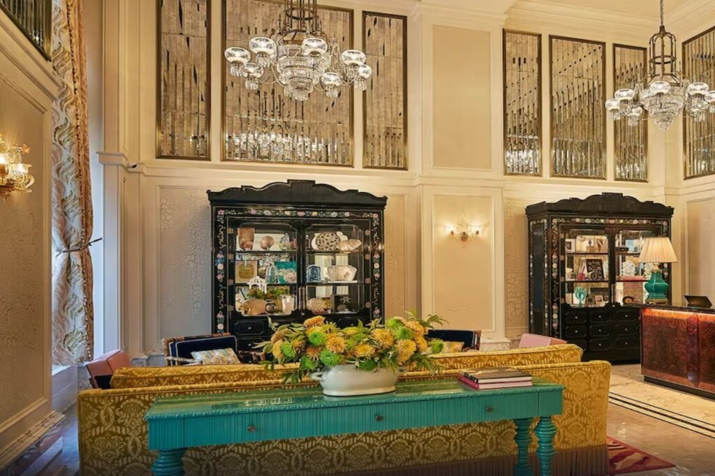 The Fifth Avenue Hotel by null