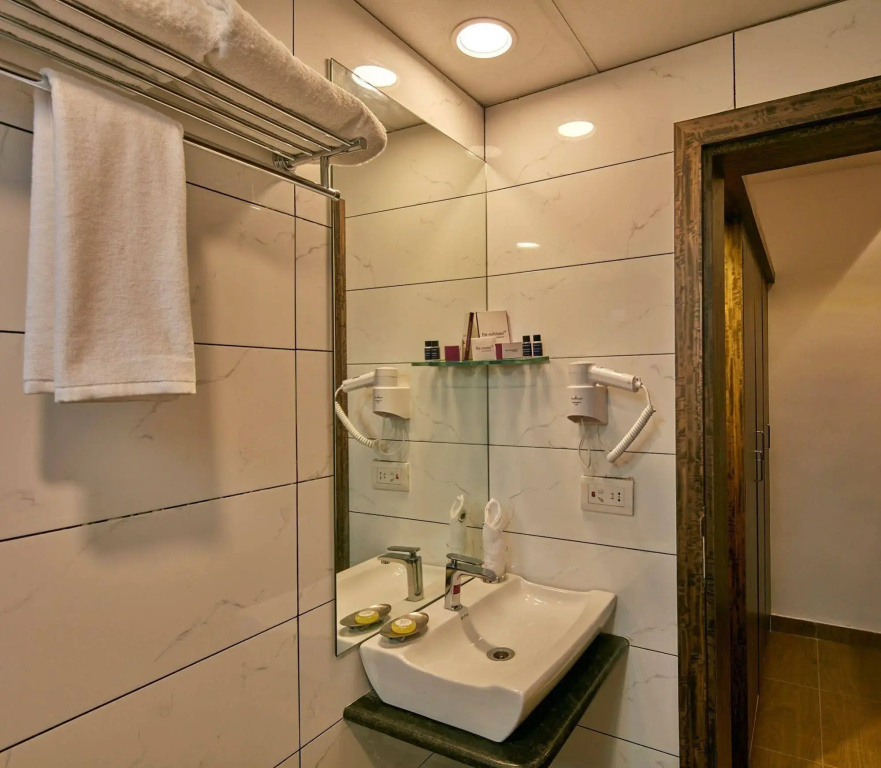 Regenta Inn - фото 3