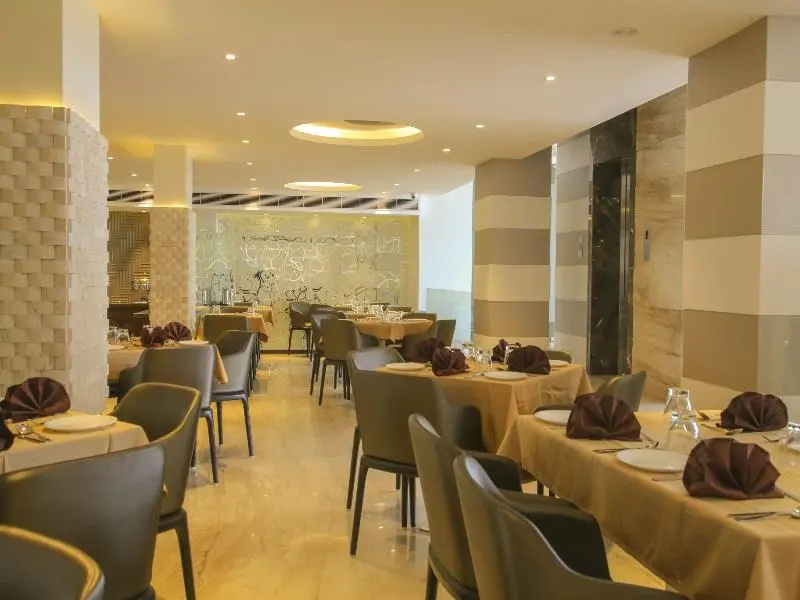 Hotel Supreme - Général
