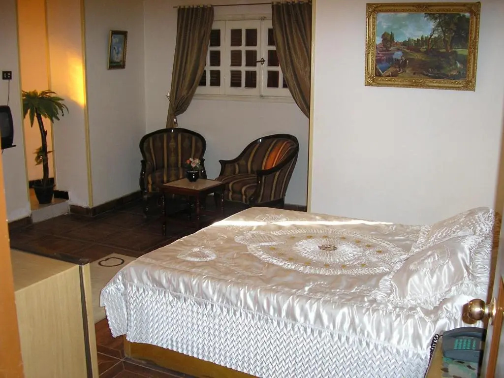 Economy room