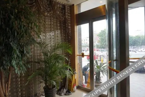 Balcony & Terrace