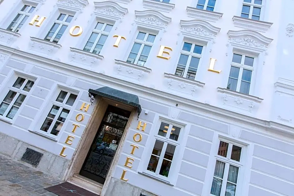 Hotel Schwalbe - Chambres