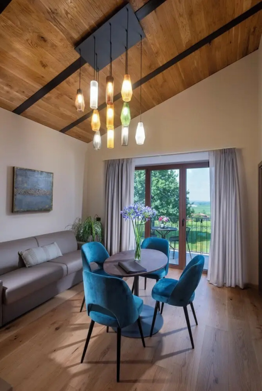 Double Junior Suite with balcony (full double bed)