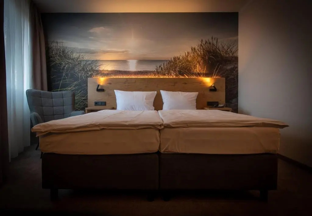 Superior Double room (full double bed)