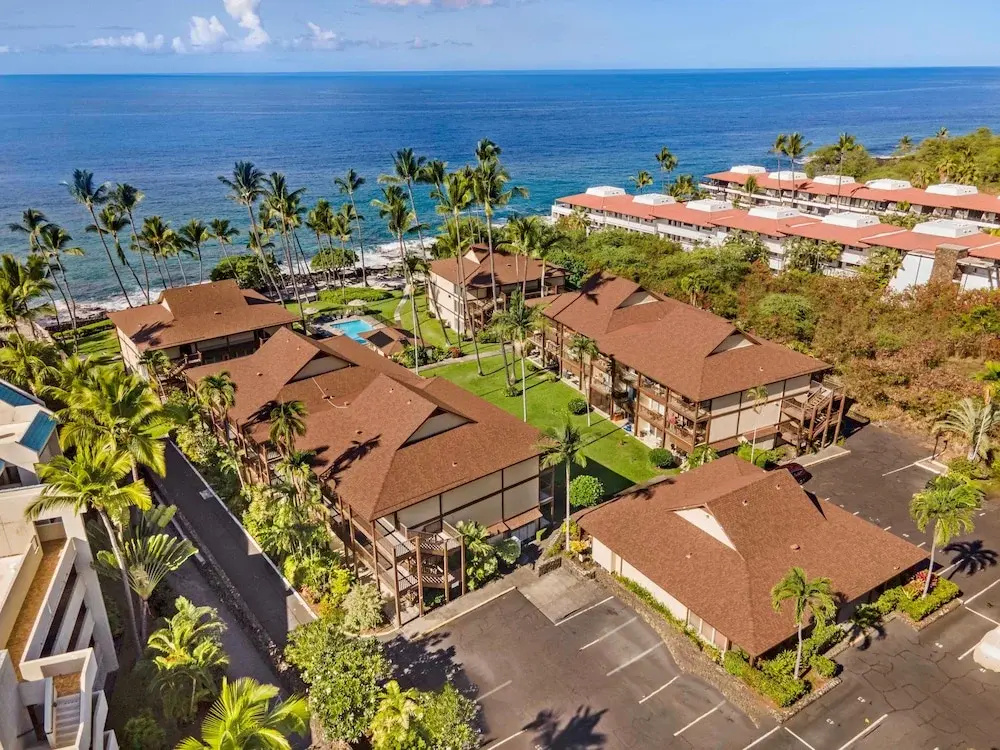 Fully Air-conditioned - Ocean View - Beautifully Renovated- Vrkcv