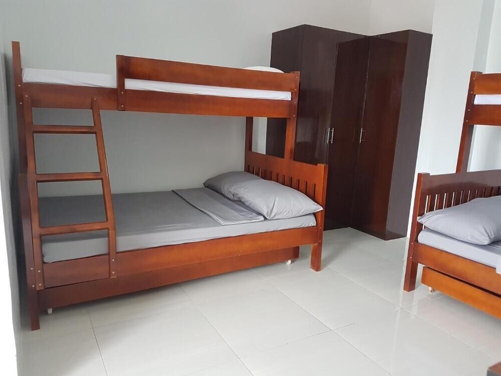 Lufian Dormitel Backpackers Inn