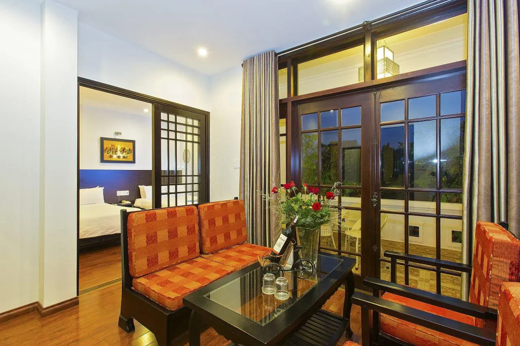 Quadruple Suite