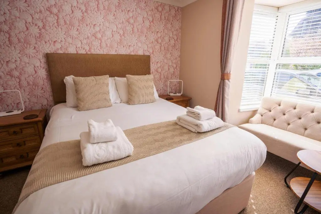 Standard Double Basement room (full double bed)