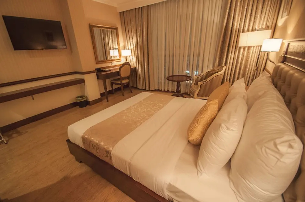 Central Hotel and Residences - Chambres