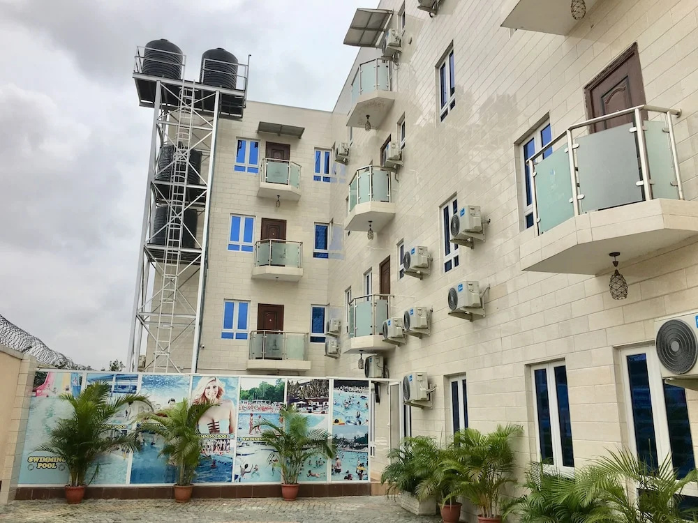 Hotel photo 1