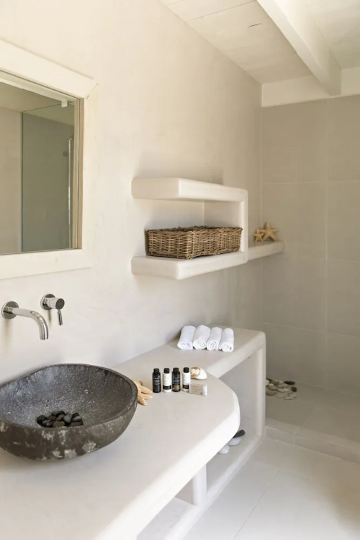 2 Bedrooms Villa with garden view