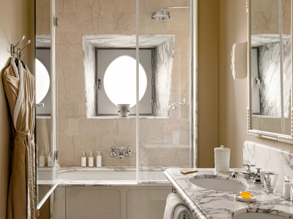 Saint James Paris - Relais & Chateaux 83