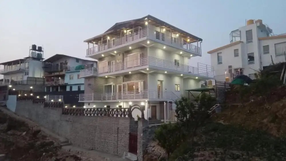 Abhi's Cottage