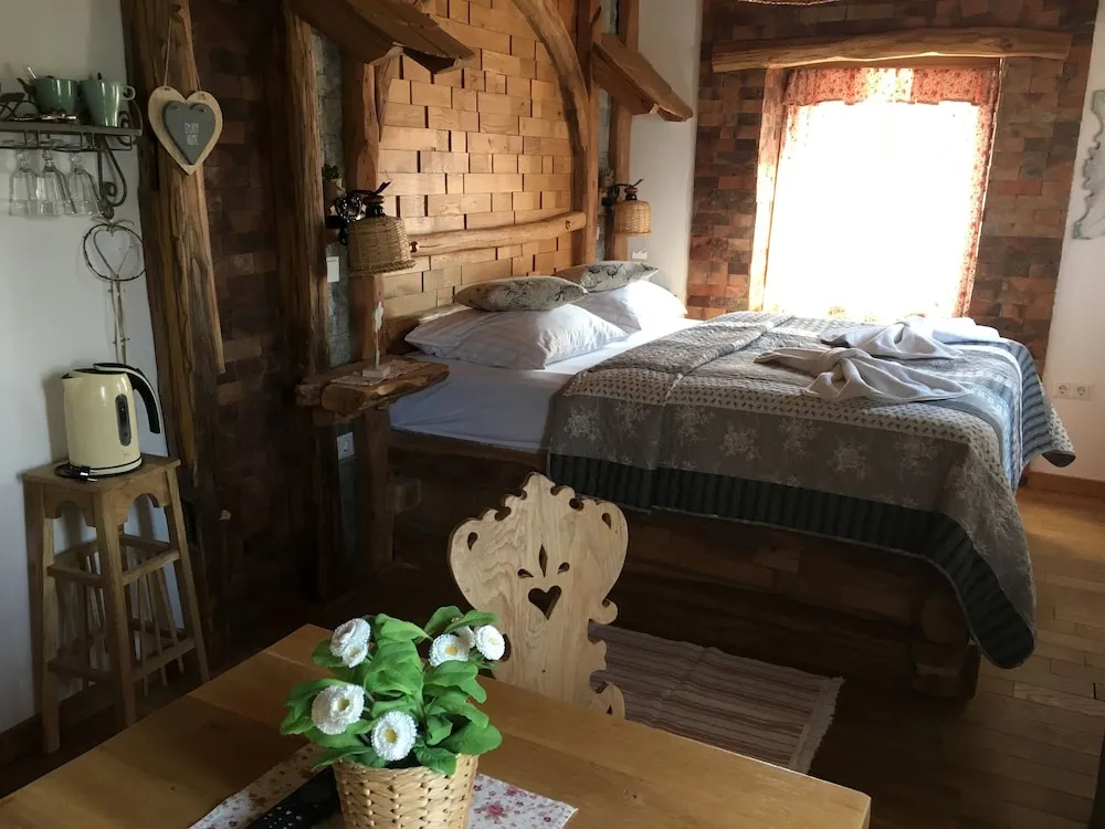 2 Bedrooms Executive Suite