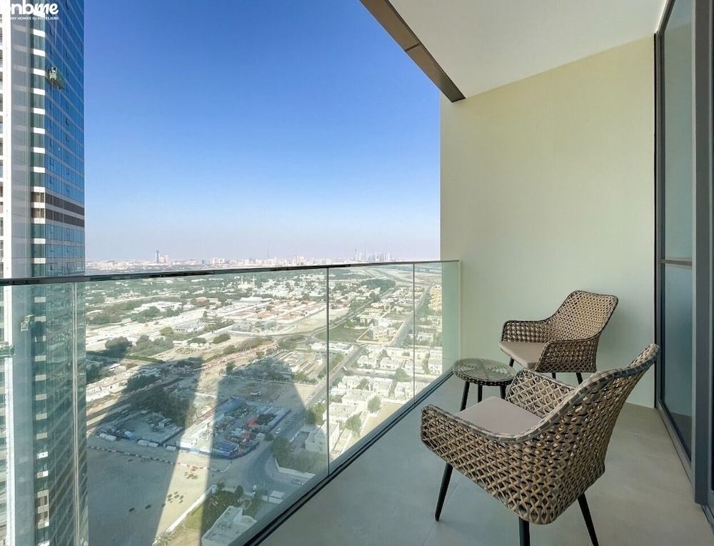 Skyscrapper Connected to DM by Bnbmehomes — 5