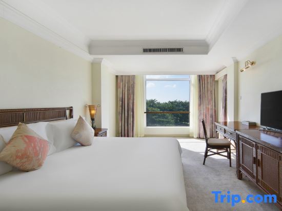 Golden Palm Resort