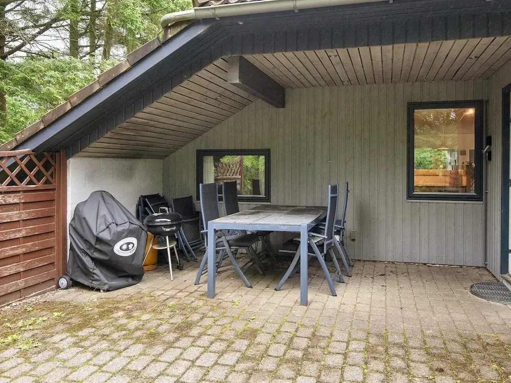 8 Person Holiday Home in Oksbol