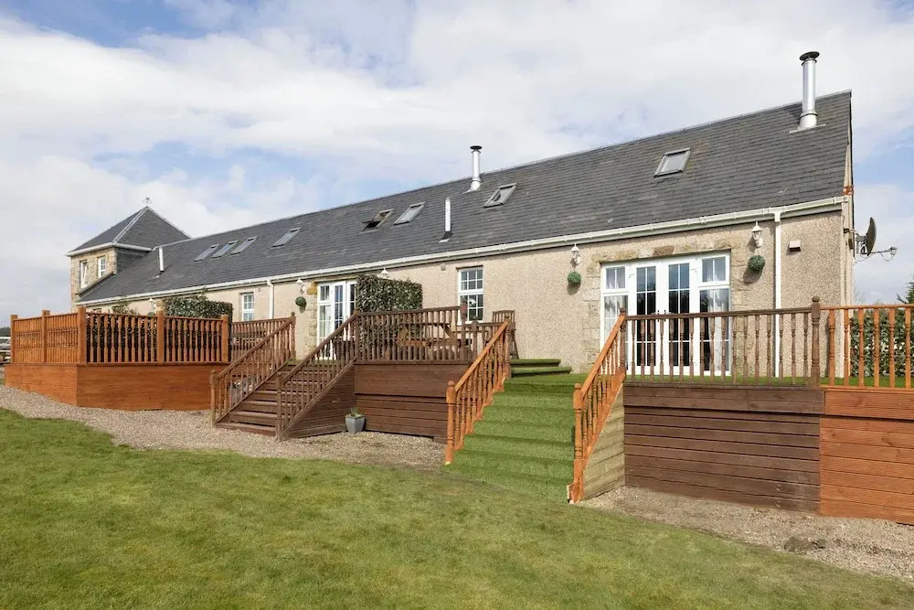 Greenknowes Entire Private Estate