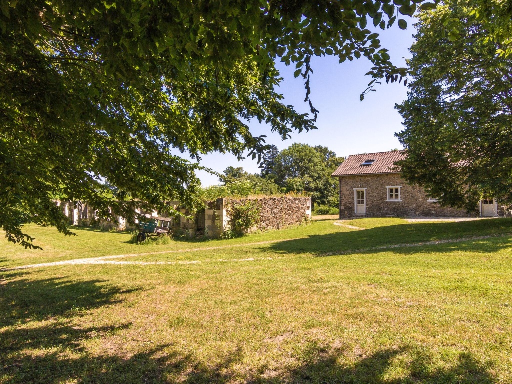 Voir la photo 2 — La Grande Maison