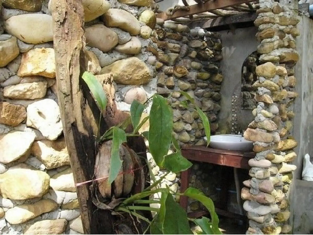 Bonhomie Beach Cottages