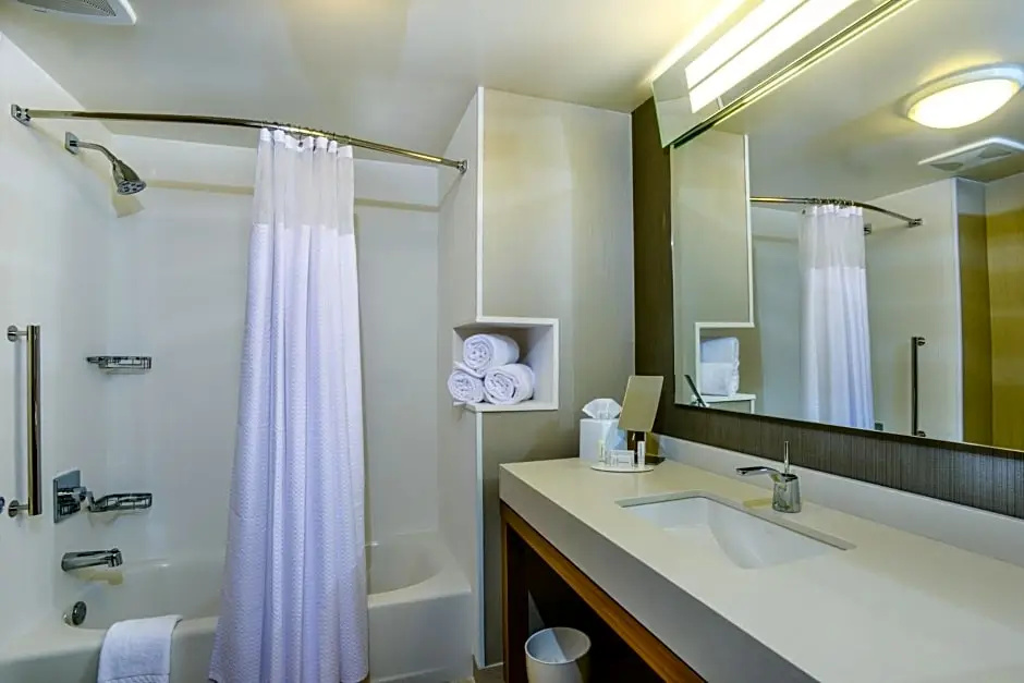 Courtyard Lake Charles - Chambres