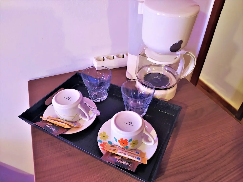 Economy room
