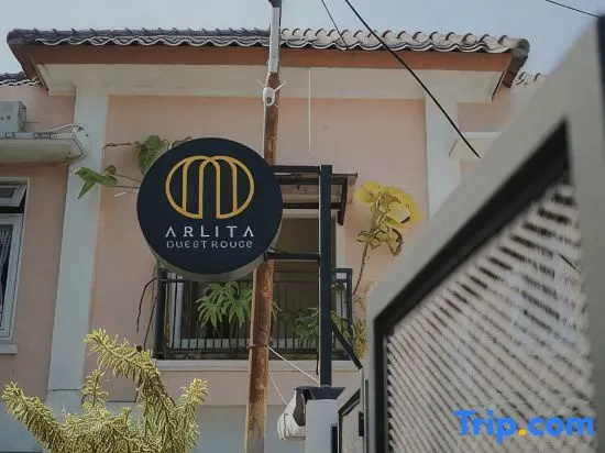 Arlita Guesthouse