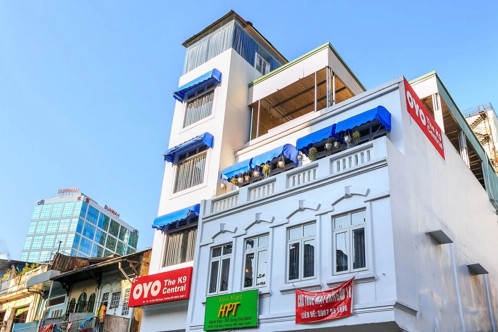 OYO 143 The K9 Central Hotel