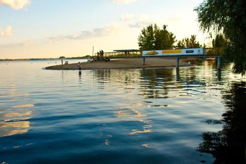 Beach & Waterfront