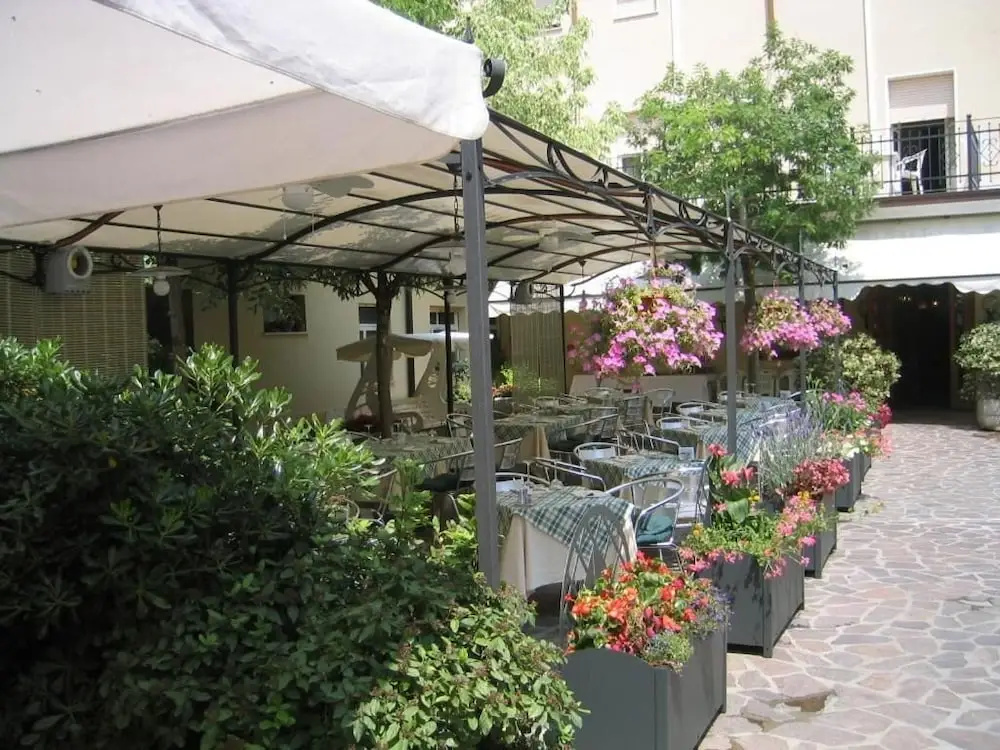 Hotel Europa - 2