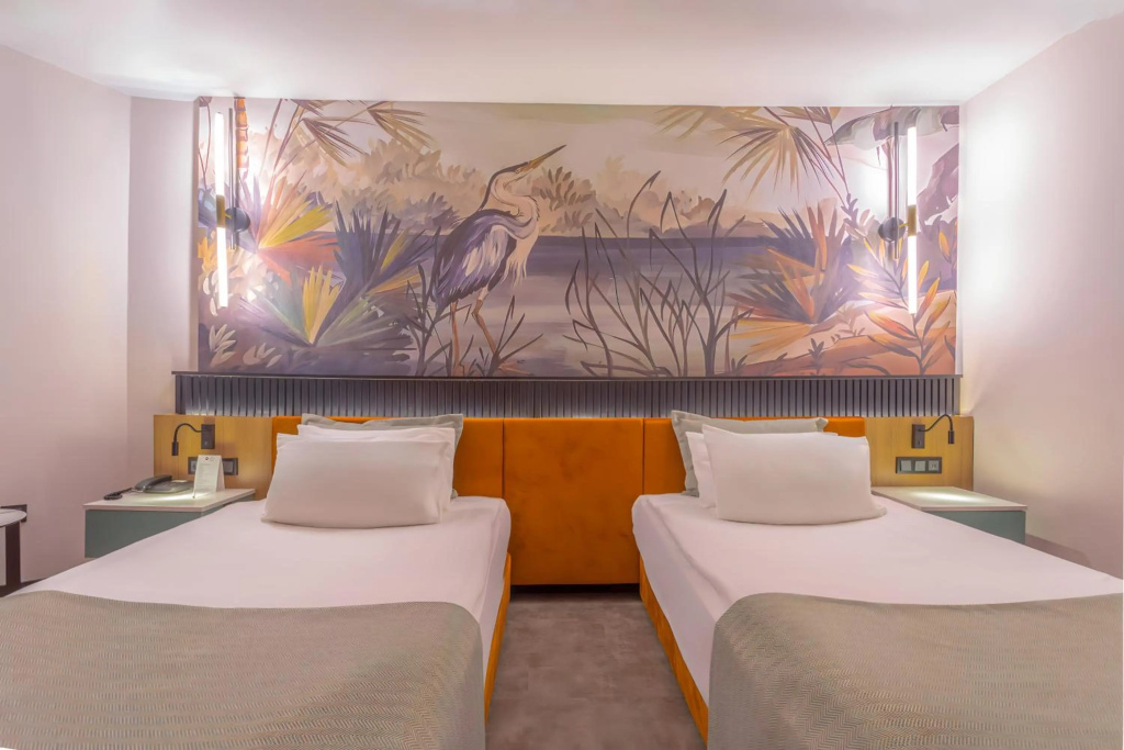 Best Western Plus Khan Hotel — фото