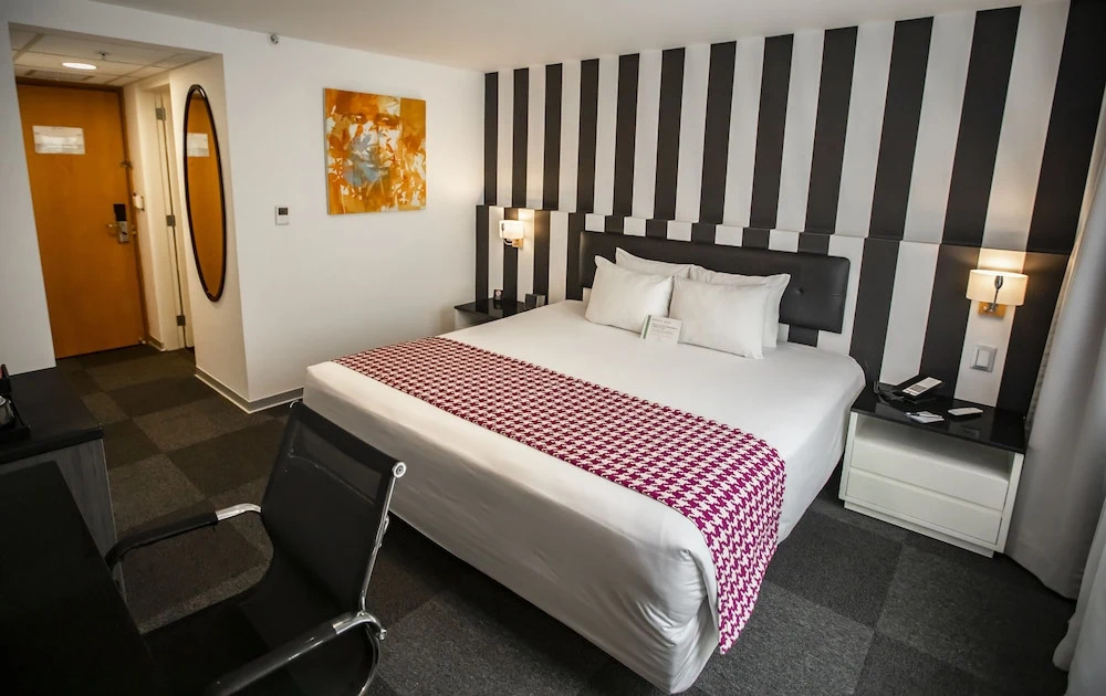 Double Junior Suite full double bed