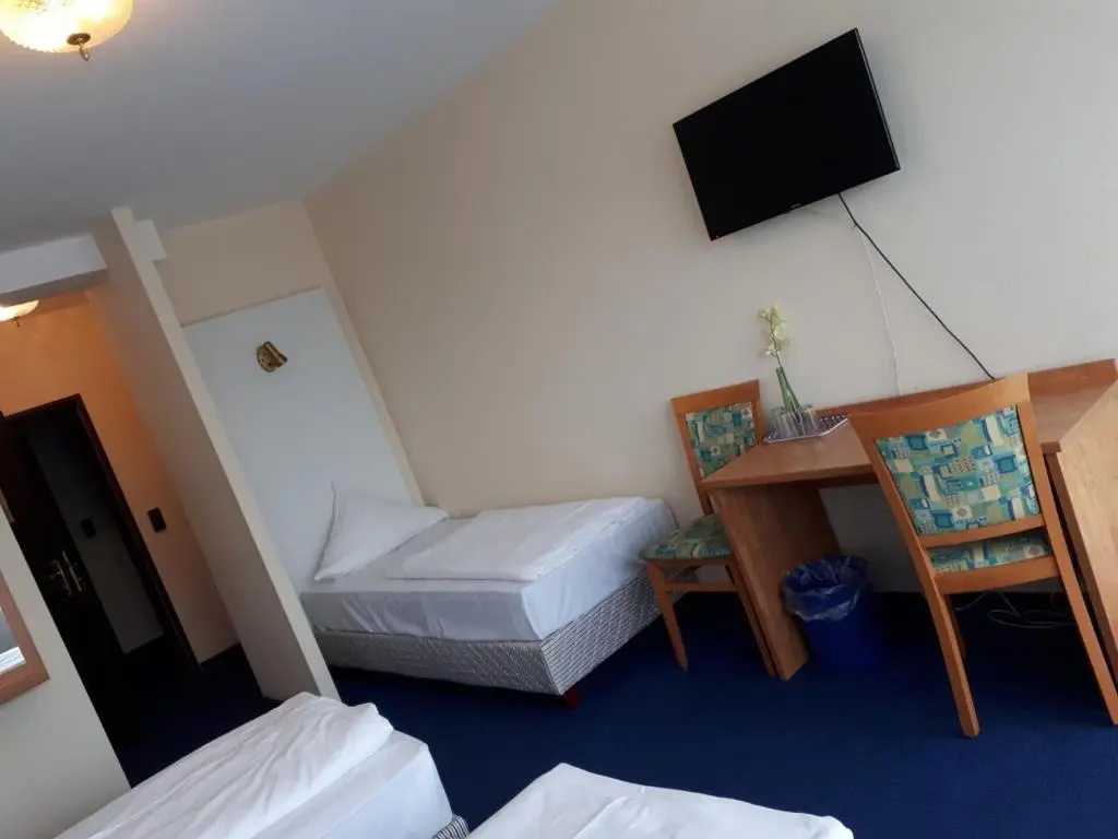 Hotel Am Flughafen - Chambres