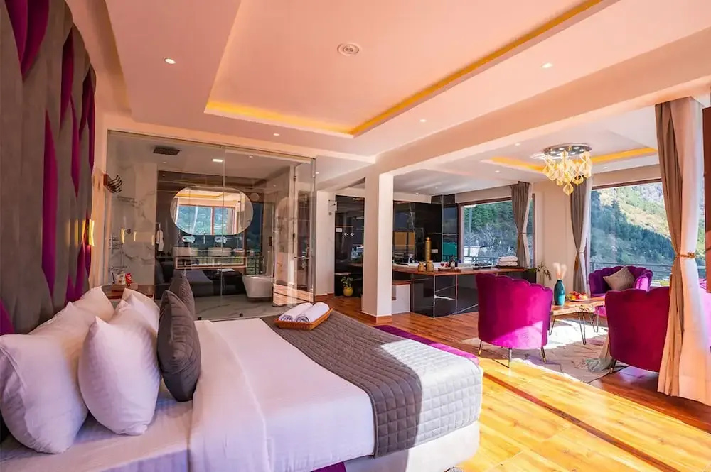 Presidential Suite