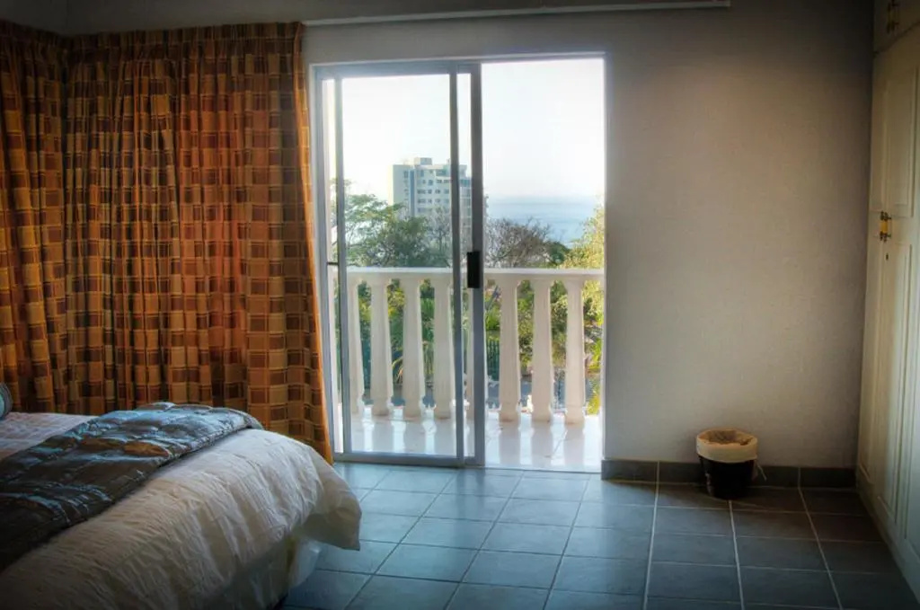 Rostalyn Guesthouse - Chambres