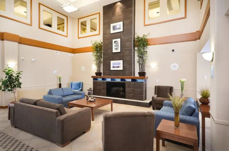 Sandman Hotel & Suites Squamish - Chambres