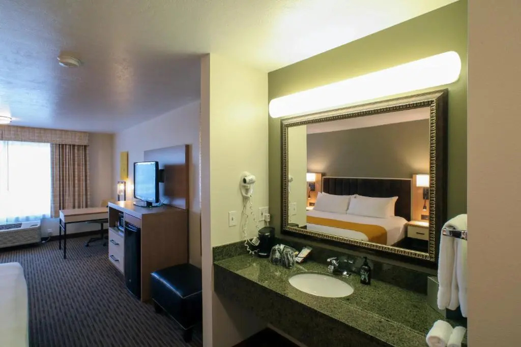 Oxford Suites Spokane Valley - Chambres