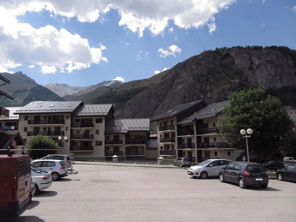 Bergers N°29 : 2 Pièces Cabine 4 Personnes / 2 Rooms Cabin 4 People
