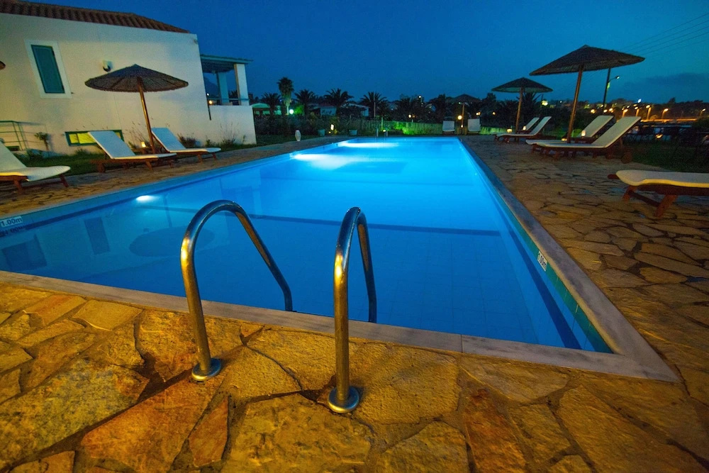 Kyparissia Blue 3 * Kyparissia Blue 3 *