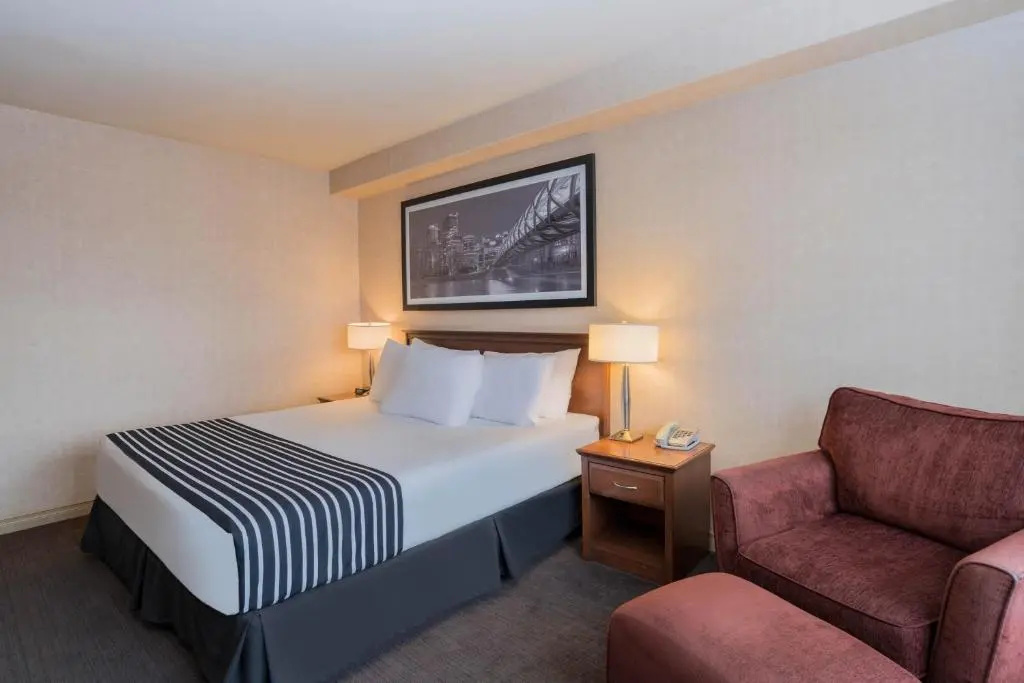 Sandman Hotel Calgary Airport - Chambres