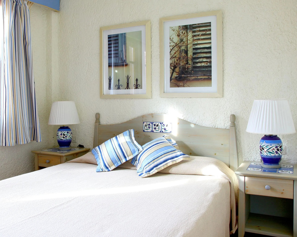 Skopelos Village Hotel - Chambres