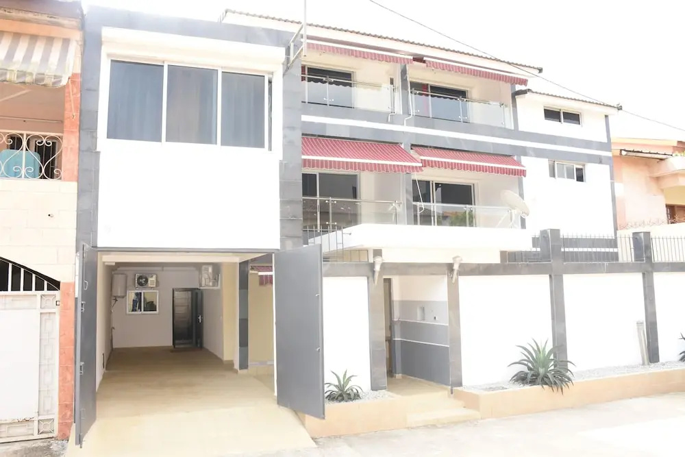 Azur Residence Angre Soleil 3